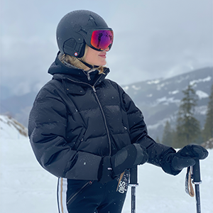 ONZE NIEUWE SKIHELM MADE IN FRANCE